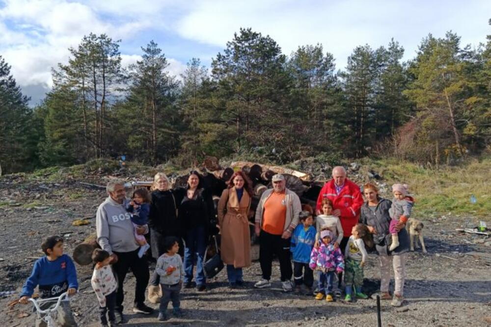 Sjever, Pljevlja, Romska zajednica, zajednica