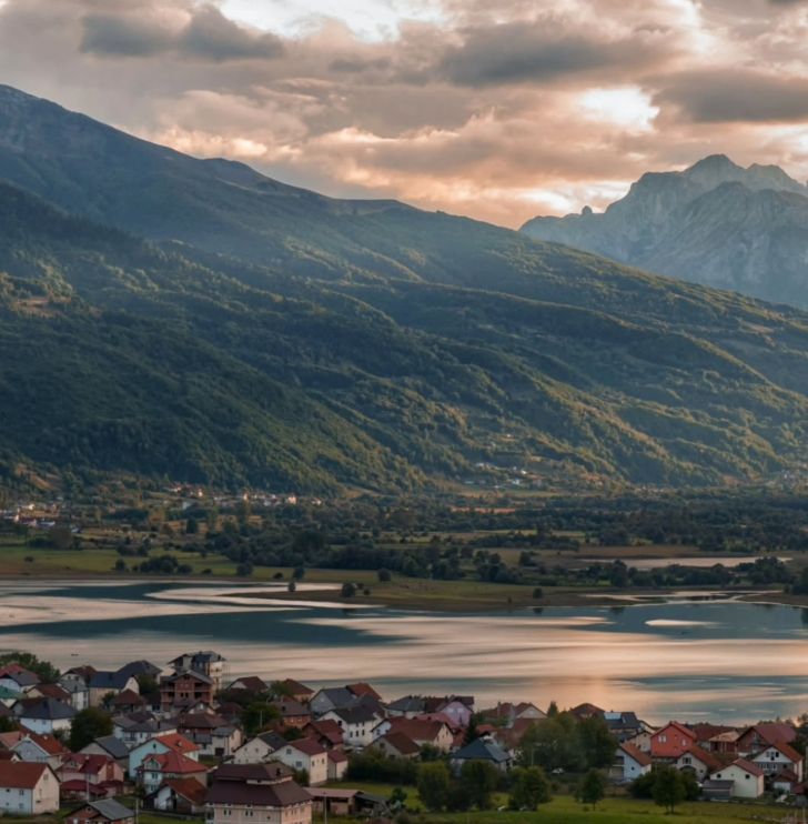 sjever-me-plavsko-jezero