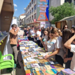 JU „RATKOVIĆEVE VEČERI POEZIJE“ PREDSTAVILA SE NA SAJMU KNJIGA U MOSTARU, KOJI SE OVE GODINE ODRŽAVA POD SLOGANOM „MOSTAR PONOVO ČITA“.